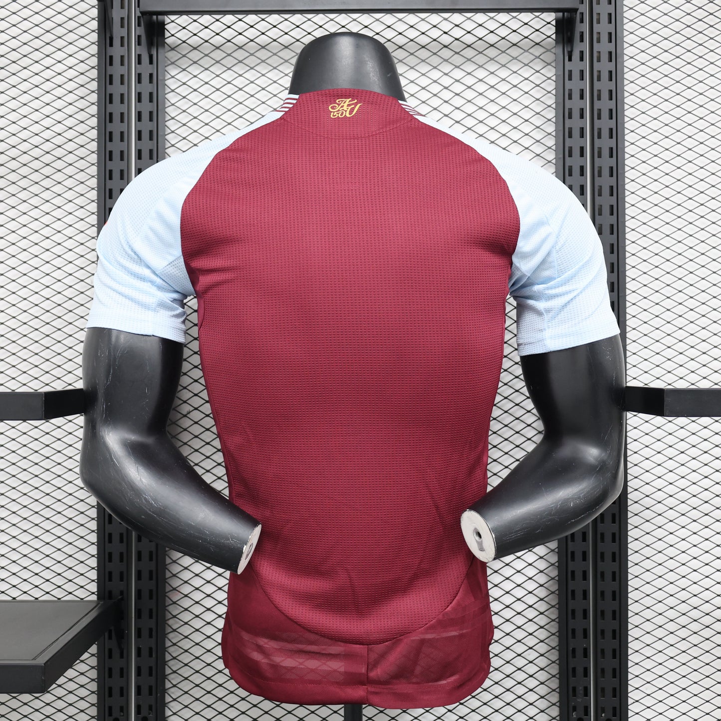 Aston Villa Domicile 24/25